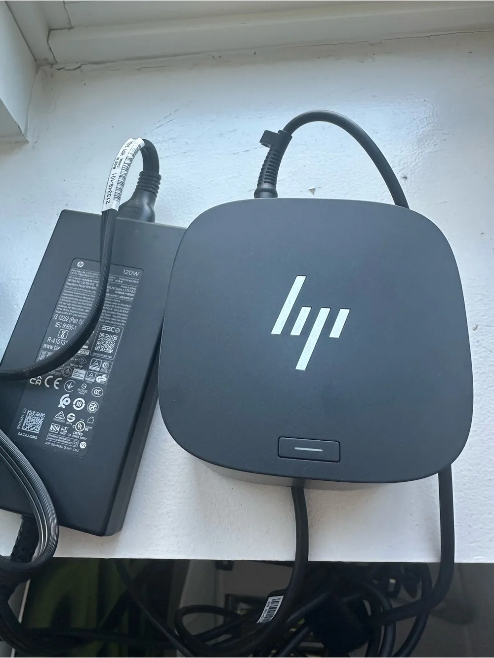 HP G4-120W Docking Station in Black